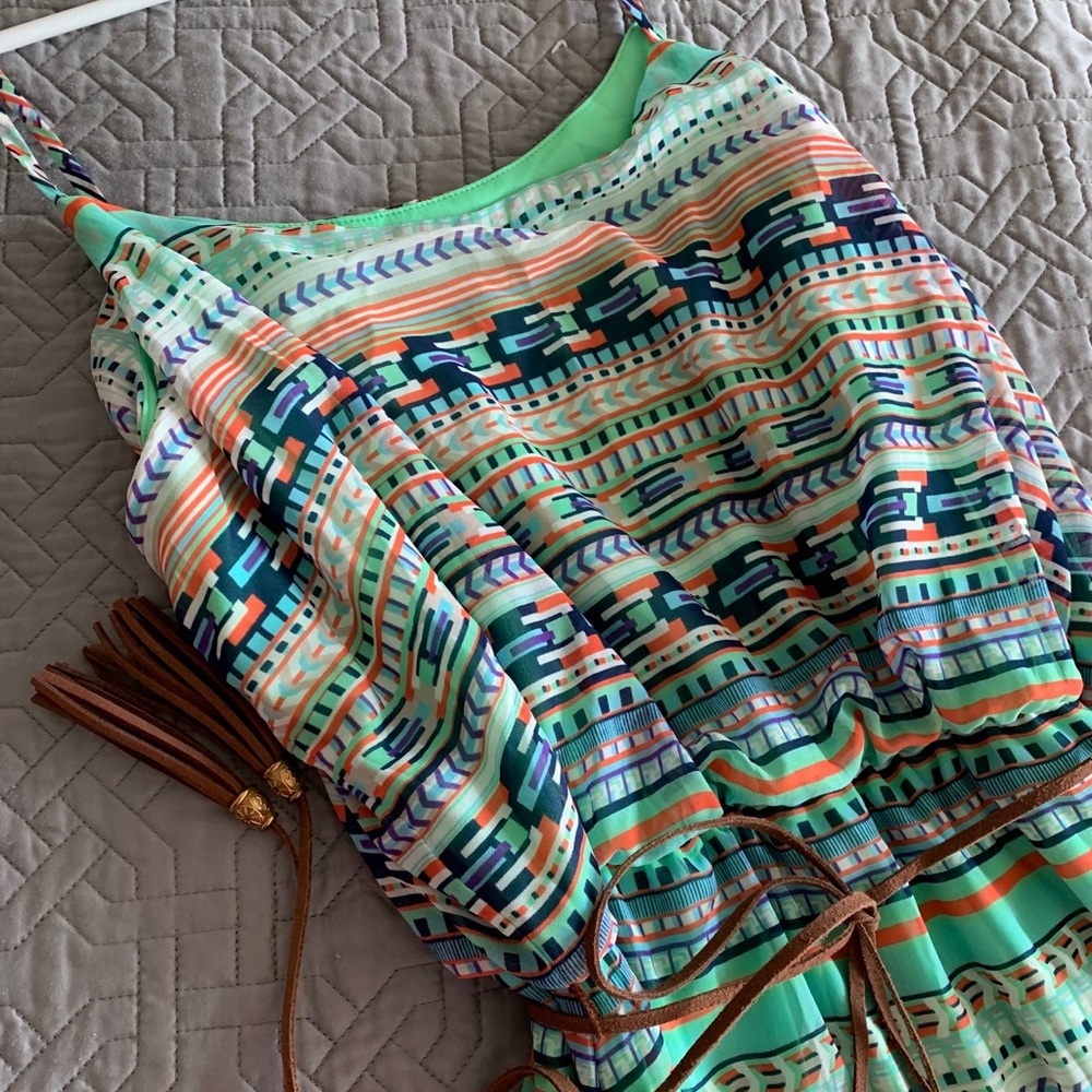 NWOT Mint tribal dress with belted tie XL